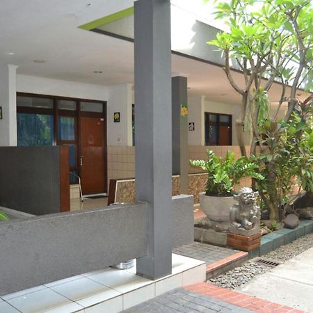 Hotel Aneka Baru Sleman  Εξωτερικό φωτογραφία