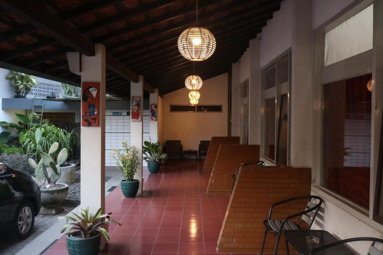 Hotel Aneka Baru Sleman  Εξωτερικό φωτογραφία
