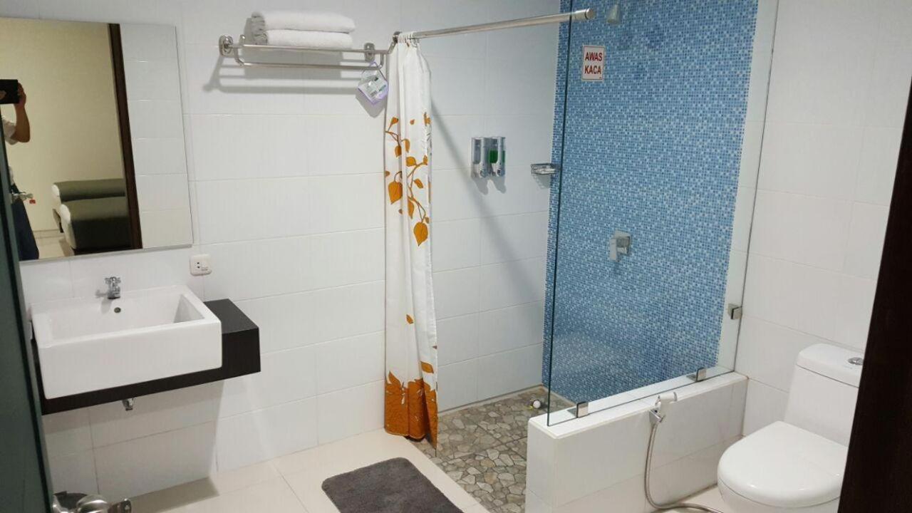 Hotel Aneka Baru Sleman  Εξωτερικό φωτογραφία