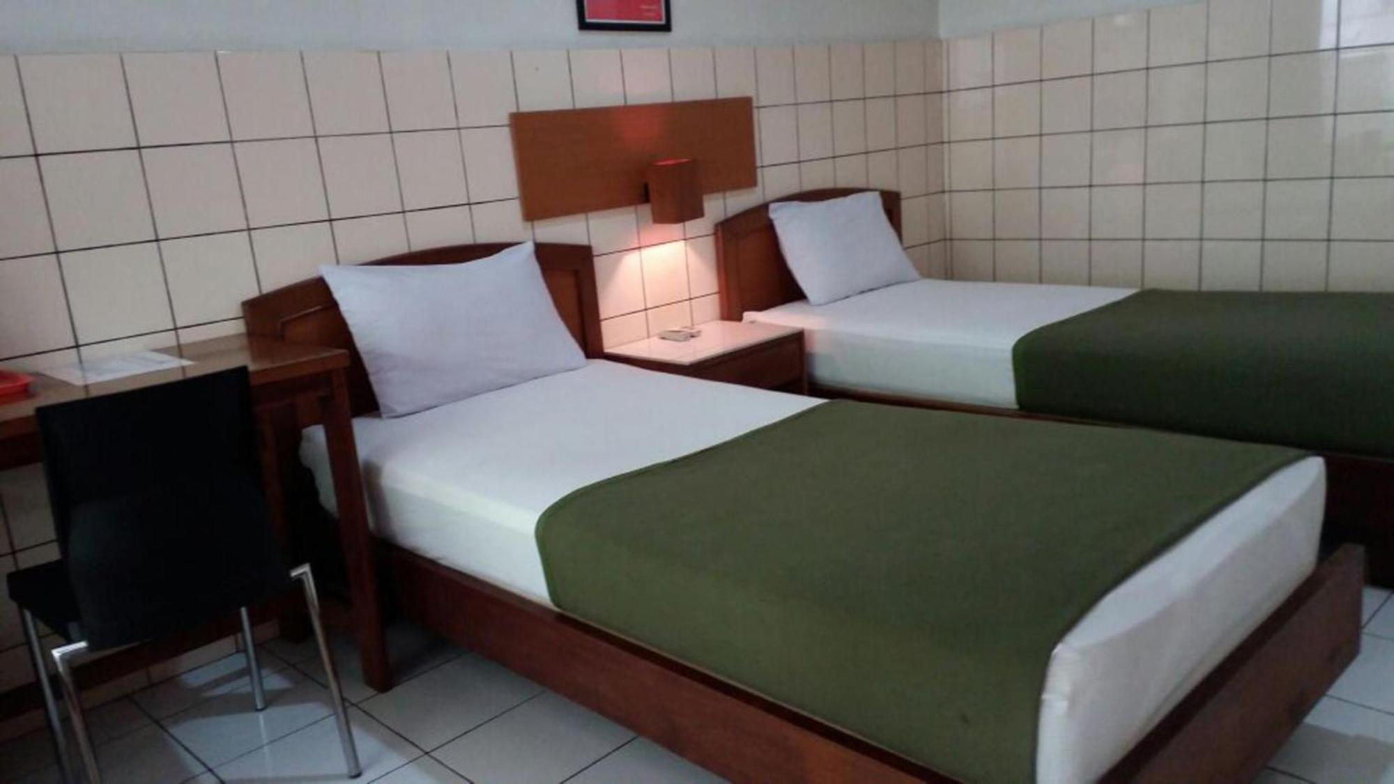 Hotel Aneka Baru Sleman  Εξωτερικό φωτογραφία
